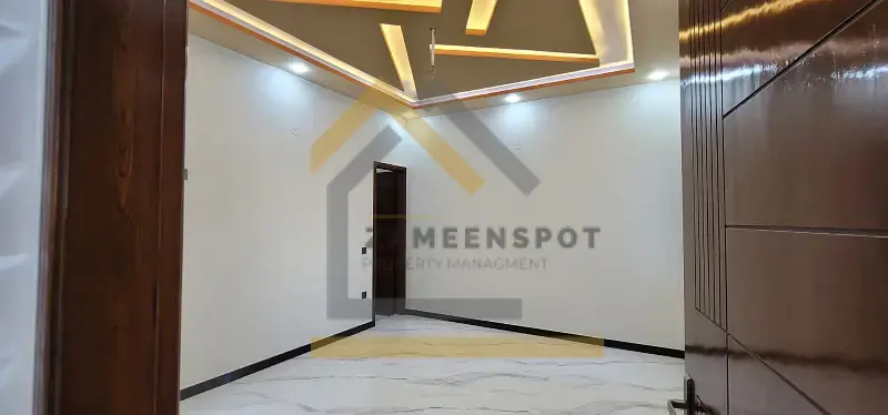 240 Sq Yds Luxury Bungalow for Sale – Gulshan‑e‑Maymar Sector T, Karachi