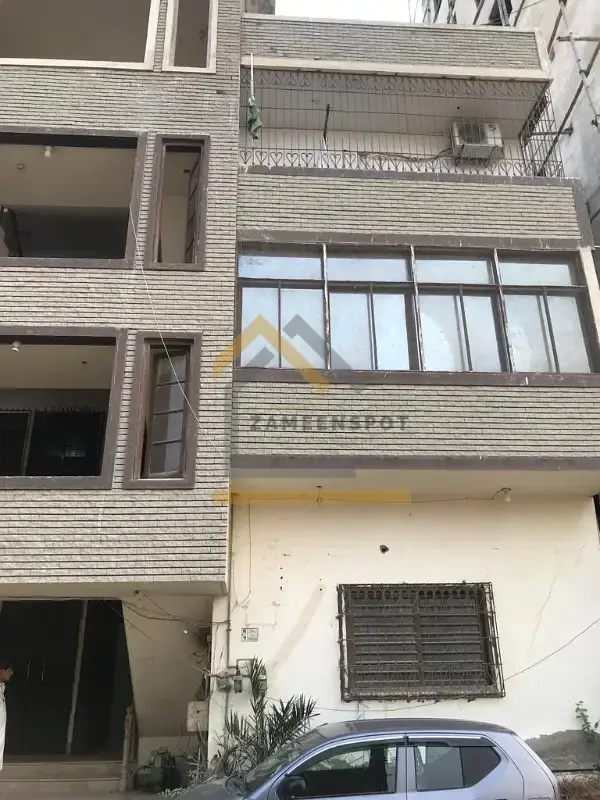 170 Sq Yds Ground Floor 3 Bed DD Portion for Sale – Gulshan‑e‑Iqbal Block 11, Karachi