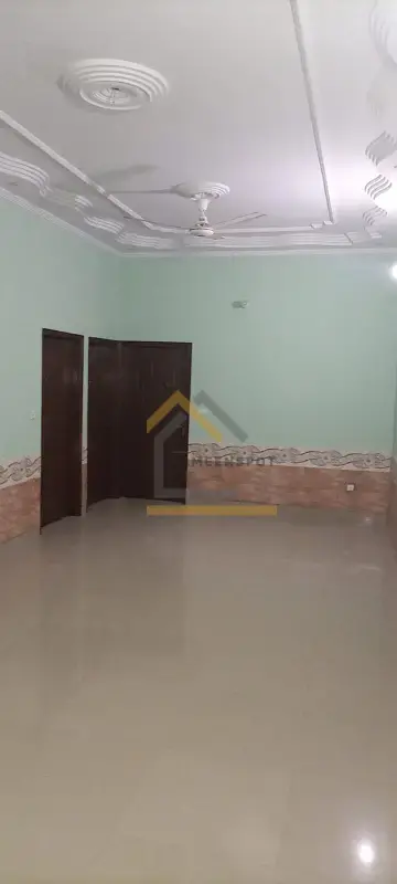 170 Sq Yds Ground Floor 3 Bed DD Portion for Sale – Gulshan‑e‑Iqbal Block 11, Karachi